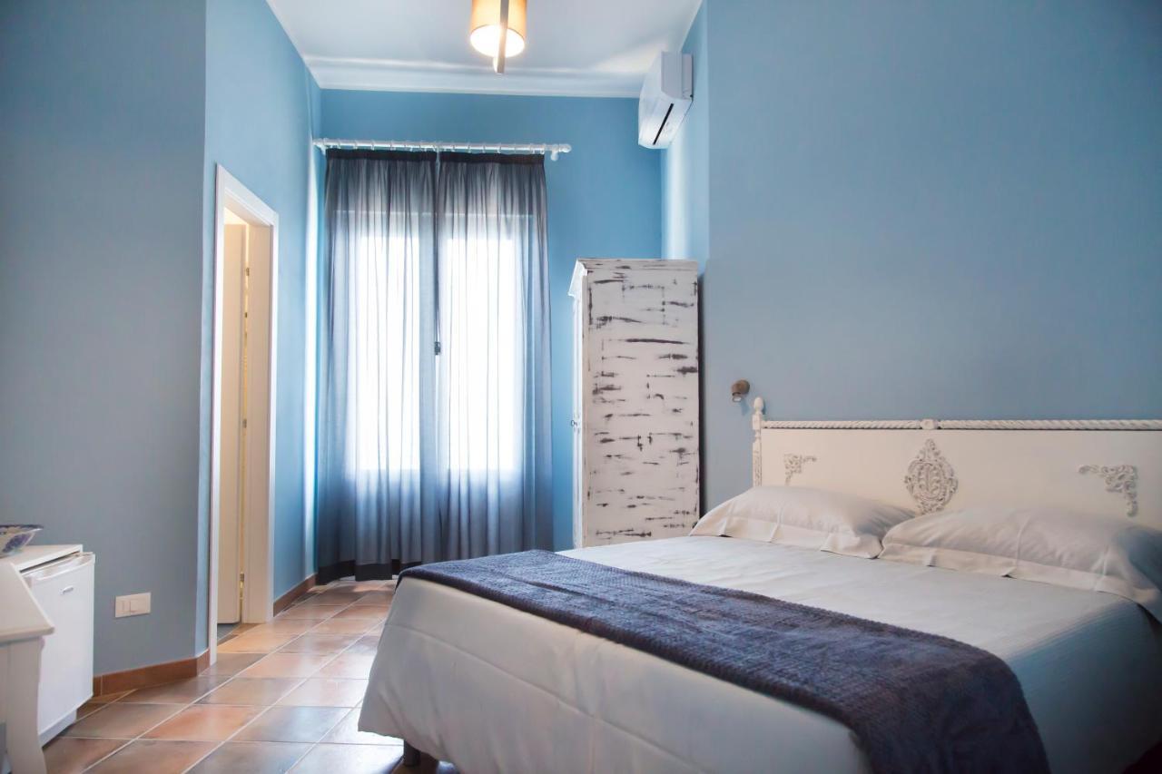 Nereidi Bed and Breakfast Santa Flavia Exteriör bild